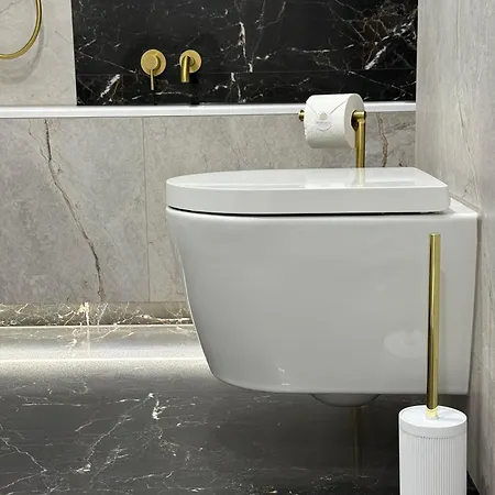 Cashmere - Airport Katowice-pyrzowice * Siewierz