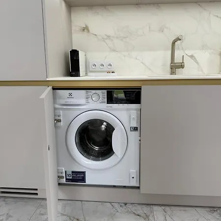 Cashmere - Airport Katowice-pyrzowice * Siewierz