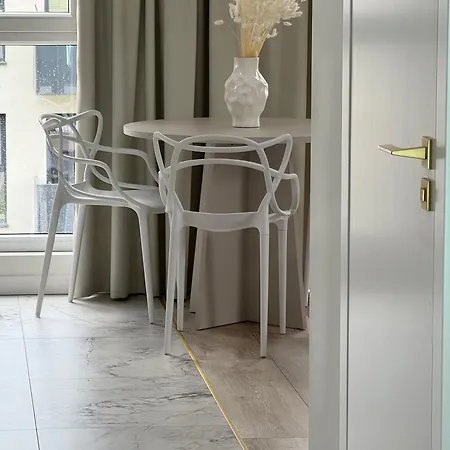 Cashmere - Airport Katowice-pyrzowice *