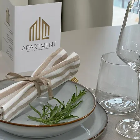 Cashmere - Airport Katowice-pyrzowice Siewierz