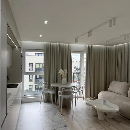 Cashmere - Airport Katowice-pyrzowice Siewierz