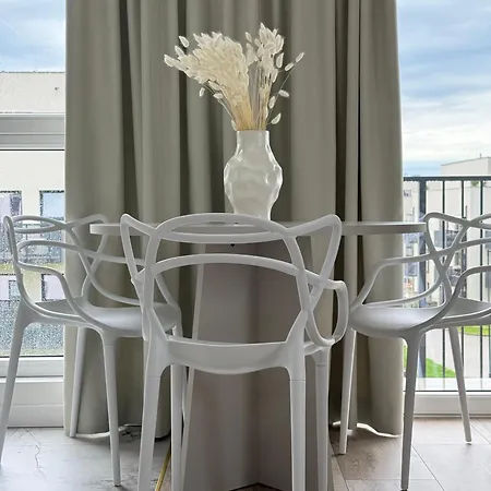 Cashmere - Airport Katowice-pyrzowice Siewierz