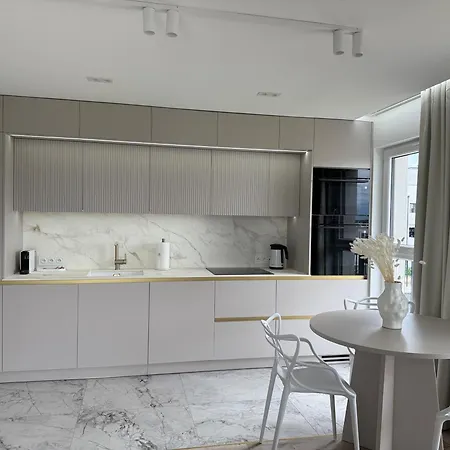 Cashmere - Airport Katowice-pyrzowice *