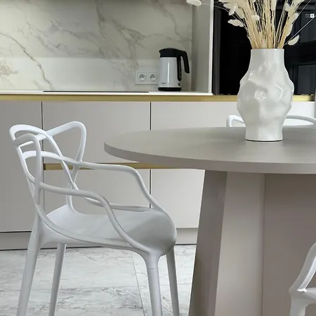 Cashmere - Airport Katowice-pyrzowice * Siewierz