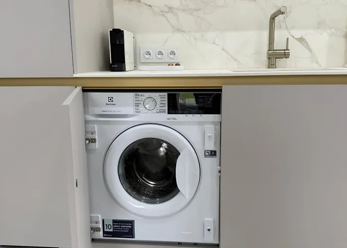 Cashmere - Airport Katowice-pyrzowice * Siewierz