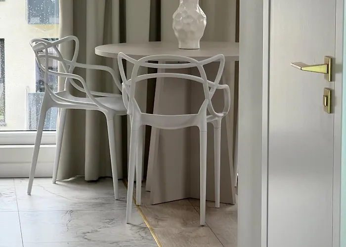 Cashmere - Airport Katowice-pyrzowice *