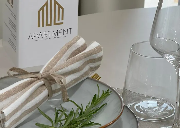 Cashmere - Airport Katowice-pyrzowice Siewierz