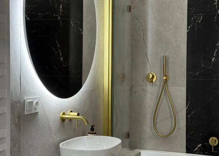 Cashmere - Airport Katowice-pyrzowice * Siewierz